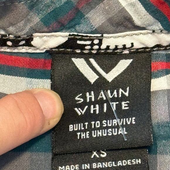 Shaun White Boys Button Down Shirt XS Plaid Short Sleeve Red Blue Check - Picture 5 of 5